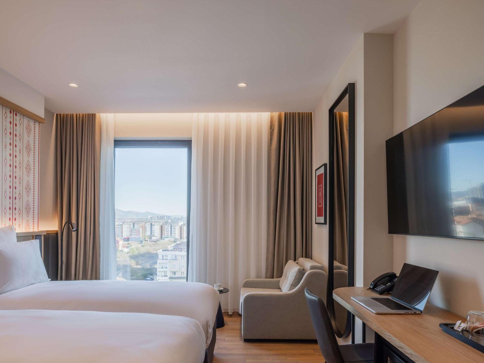 Mercure Prishtina City Pristina Exterior foto